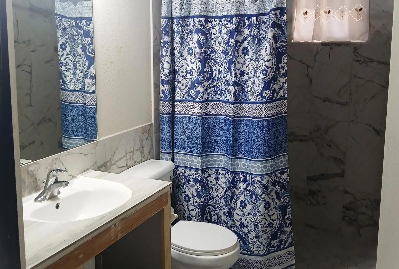 Lhm Apartments Κράιστ Τσερτς 0*,